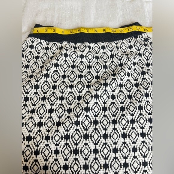 Gilli patterned skirt Size L black and white - Picture 3 of 10